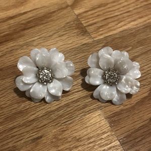 NWOT White Jcrew Floral Earrings